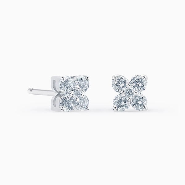 Pendientes de oro blanco con diamantes en forma de flor