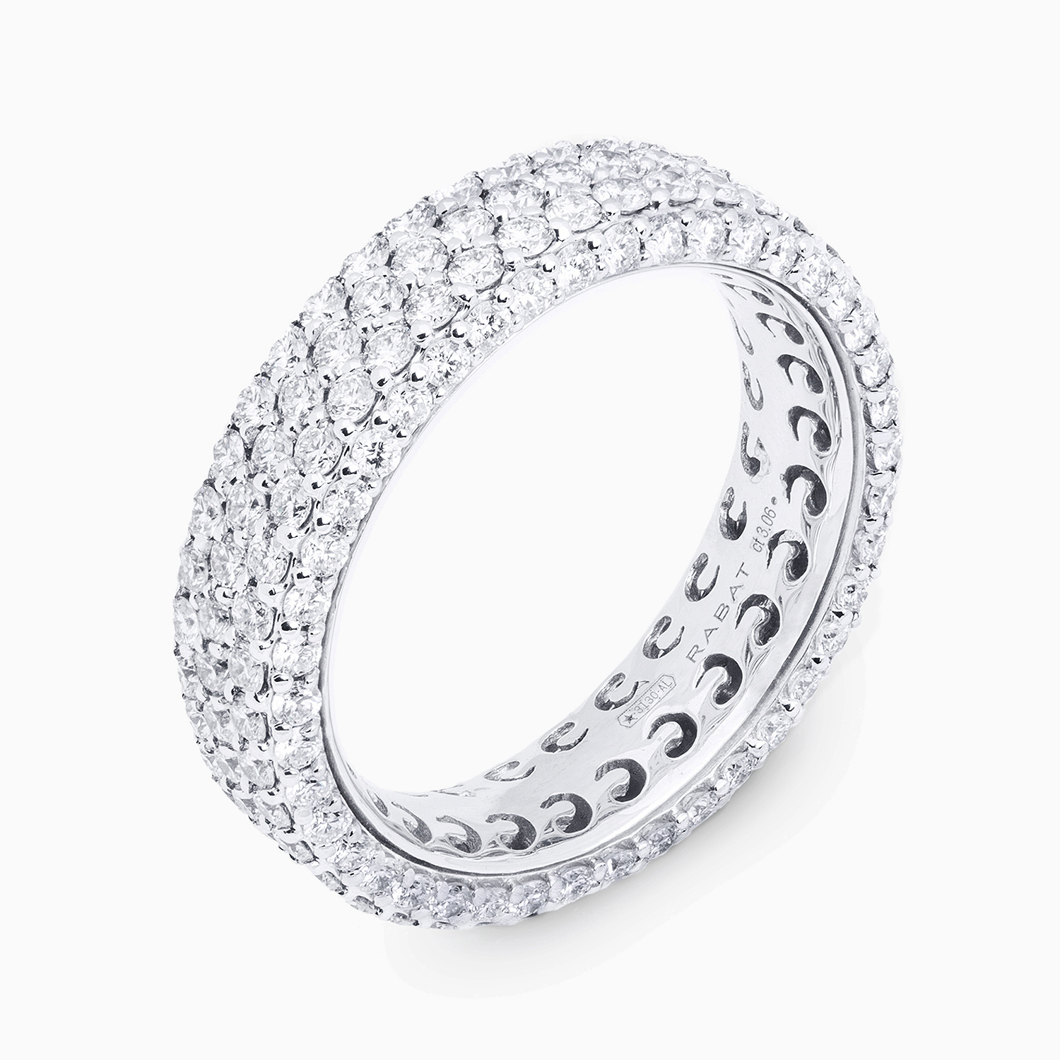 Anillo de oro blanco con filas de pavé de diamantes talla brillante