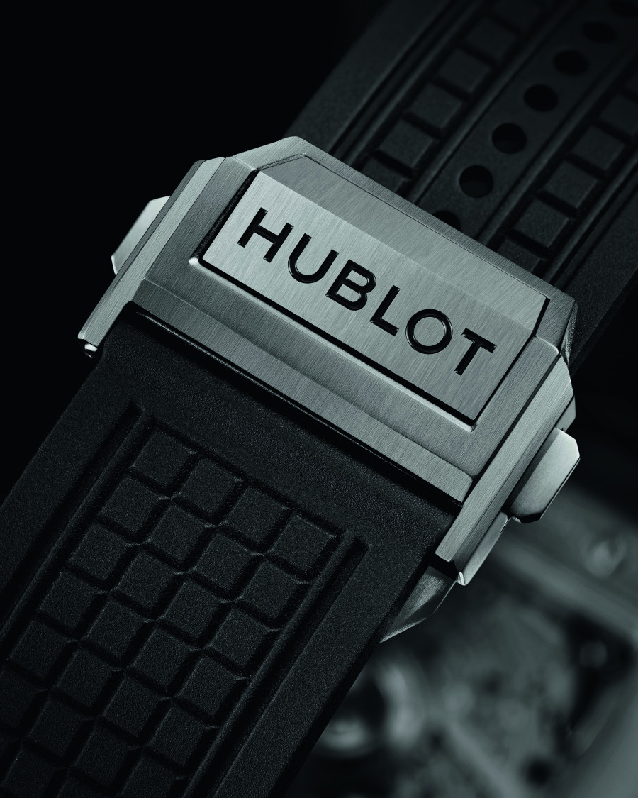 Hublot_Square Bang Unico Titanium 821.NX.0170.RX-CU-HR-B Rabat Magazine