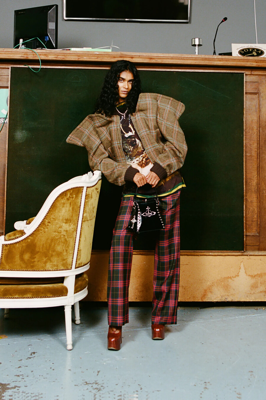 Pantalones tartan Vivienne Westwood tendencias para Navidad Rabat Magazine