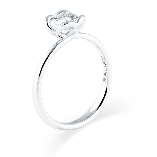 Anillo RABAT Amor Infinito de compromiso de oro blanco con diamante central