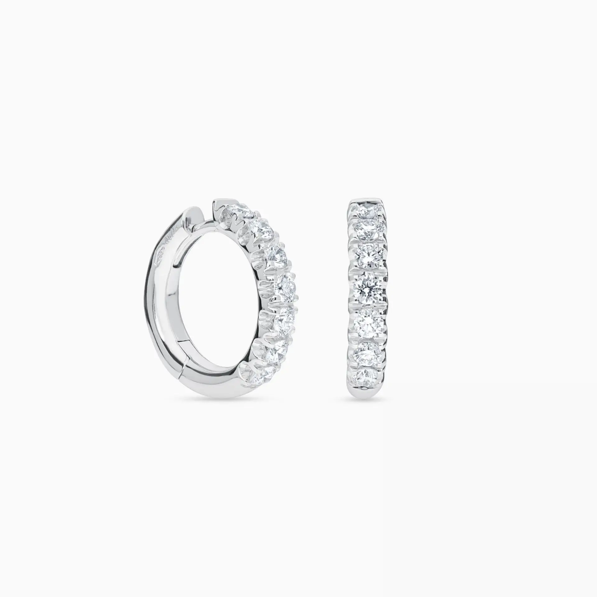 Pendientes de aro de oro blanco con diamantes