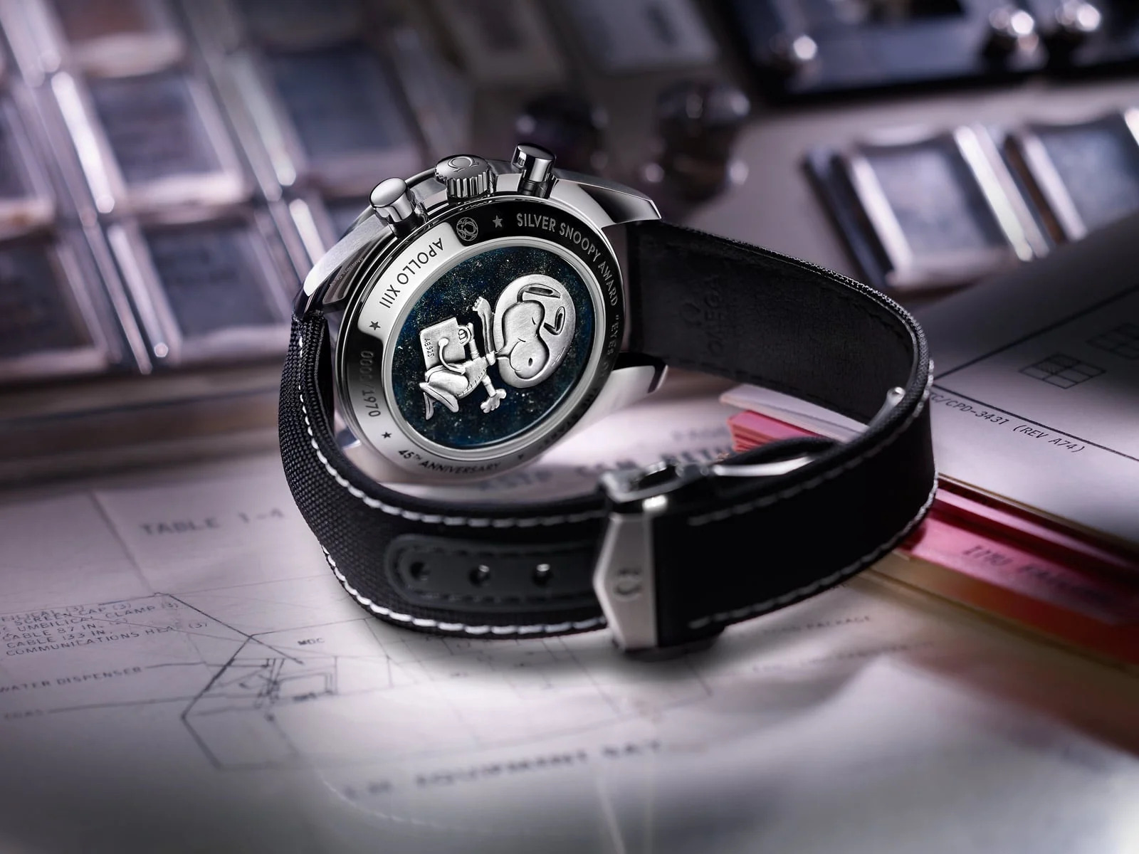 Omega Speedmaster "Apollo 13 Silver Snoopy Award" (2015)