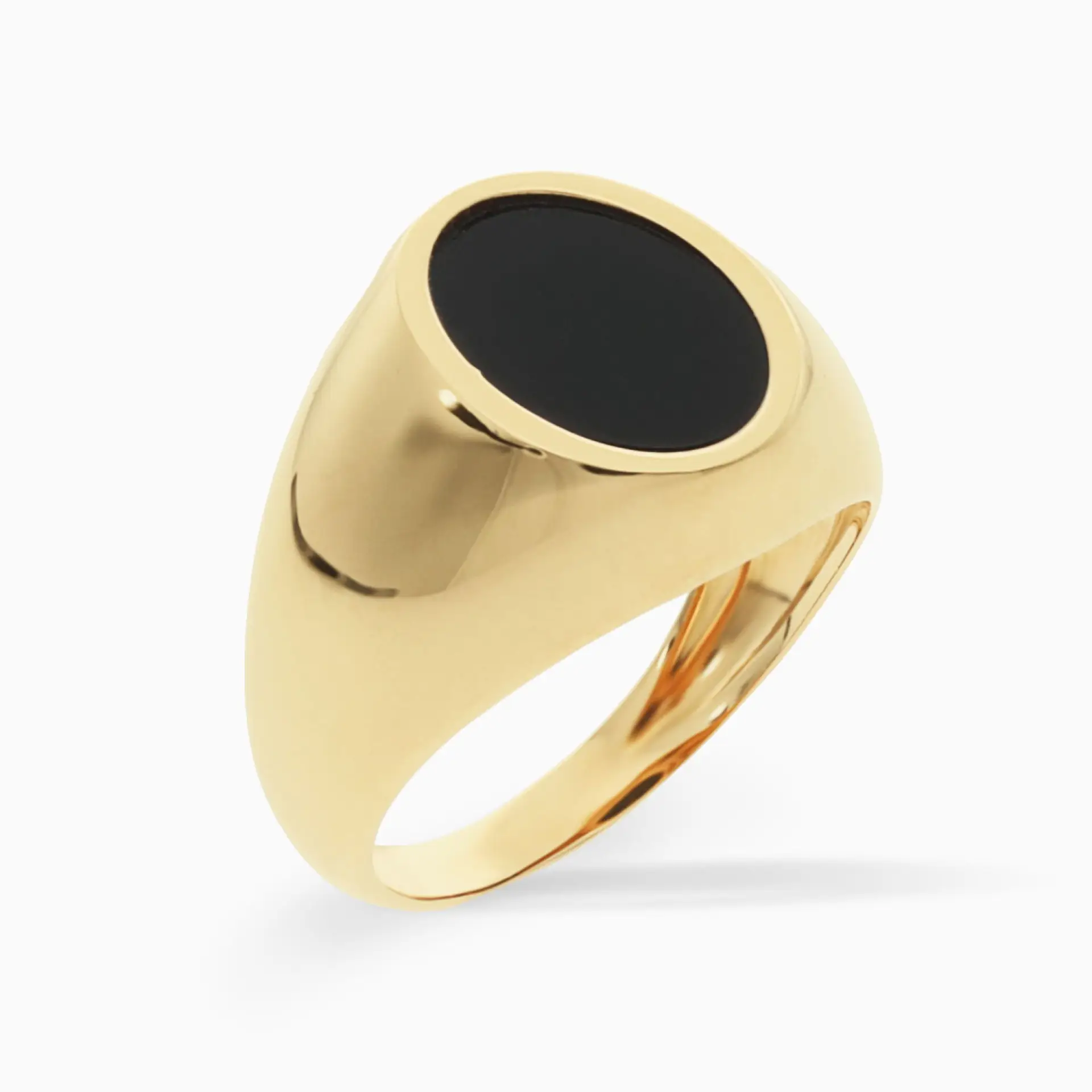 Anillo tipo sello para hombre de oro rosa con forma oval de ónix