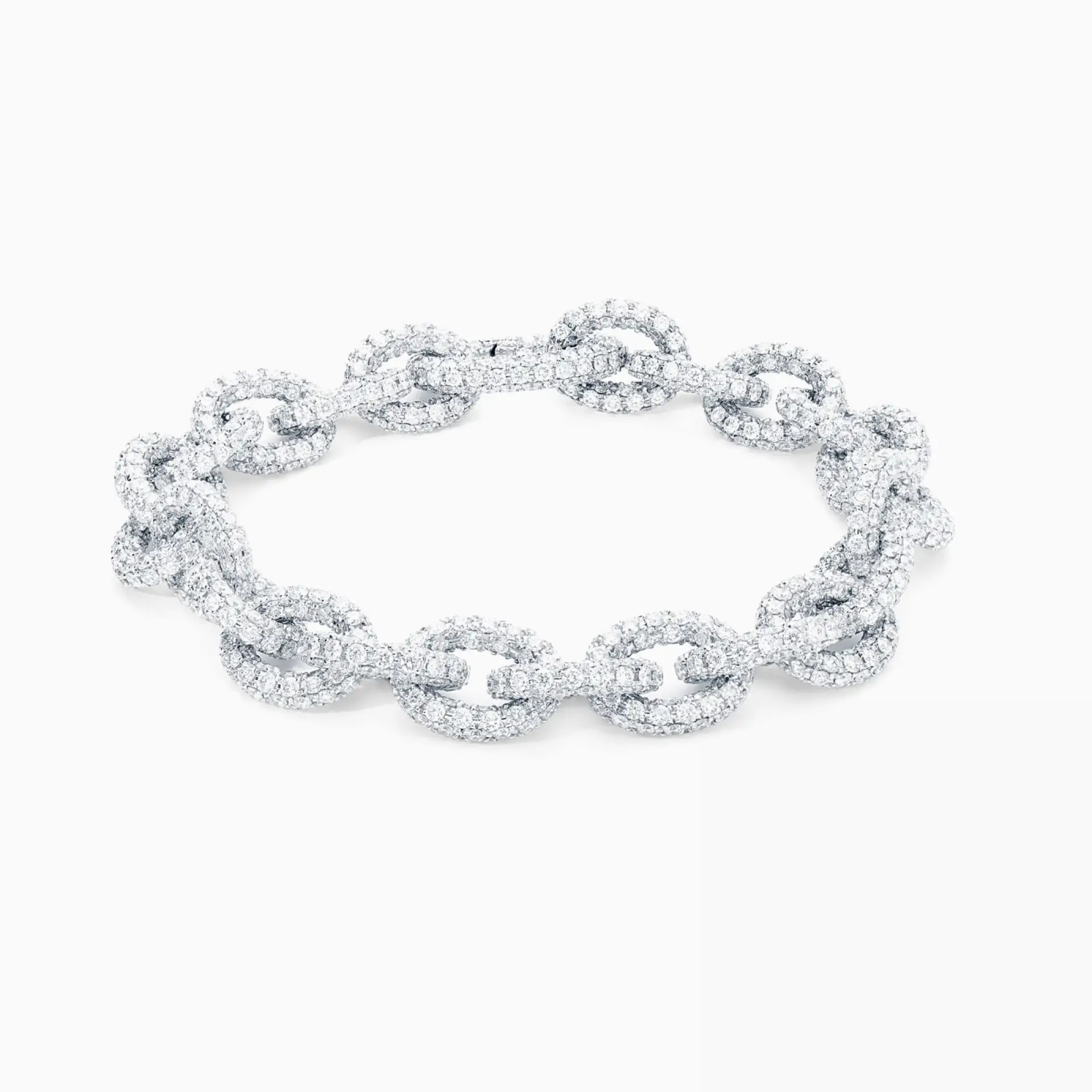 Pulsera de eslabones de oro blanco con pavé de diamantes