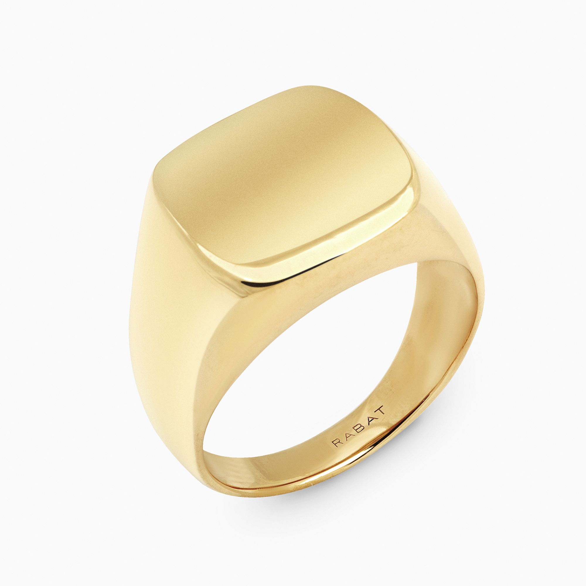 Anillo tipo sello para hombre de oro amarillo con forma cuadrada