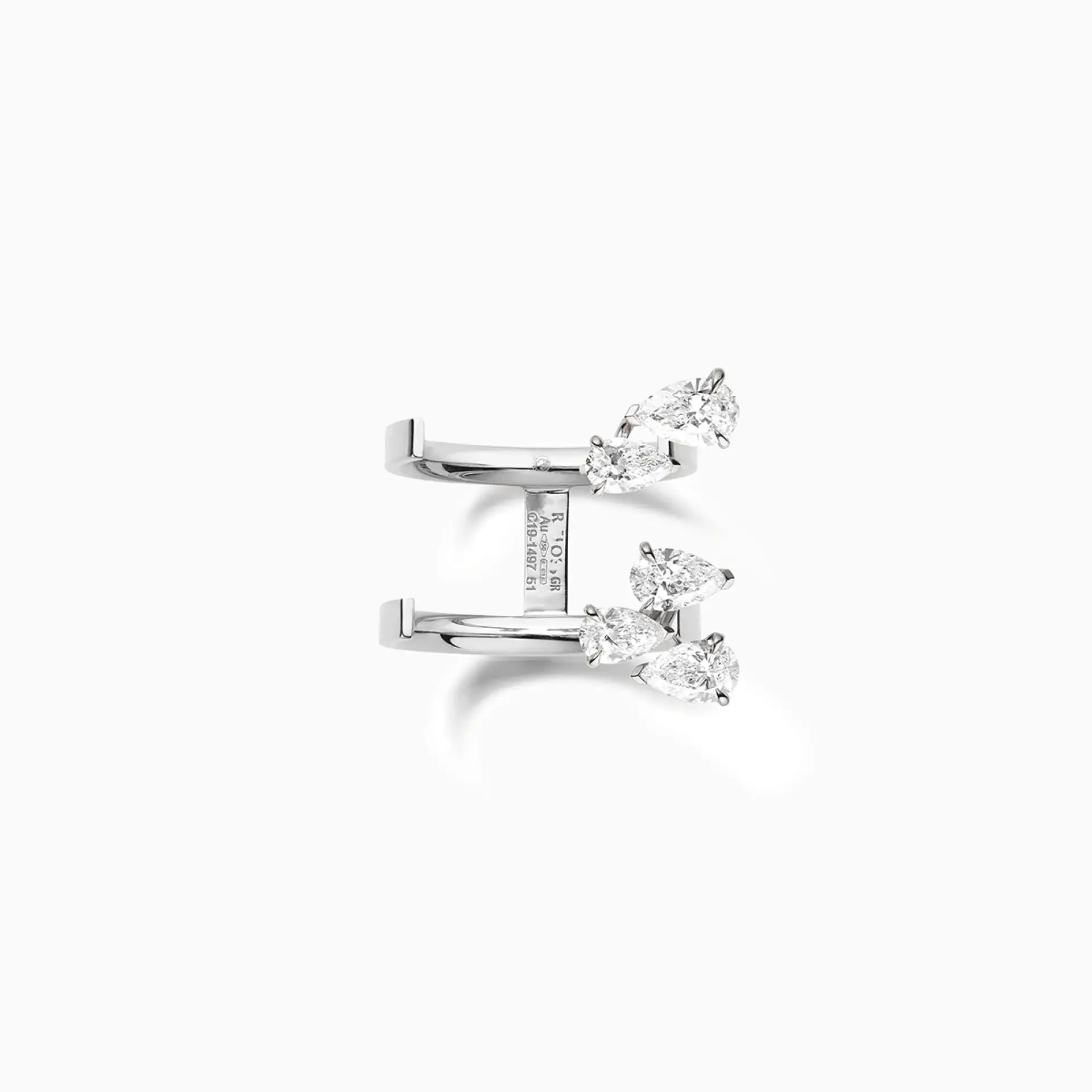  Anillo de oro blanco con diamantes talla pera |  Repossi Serti sur Vide