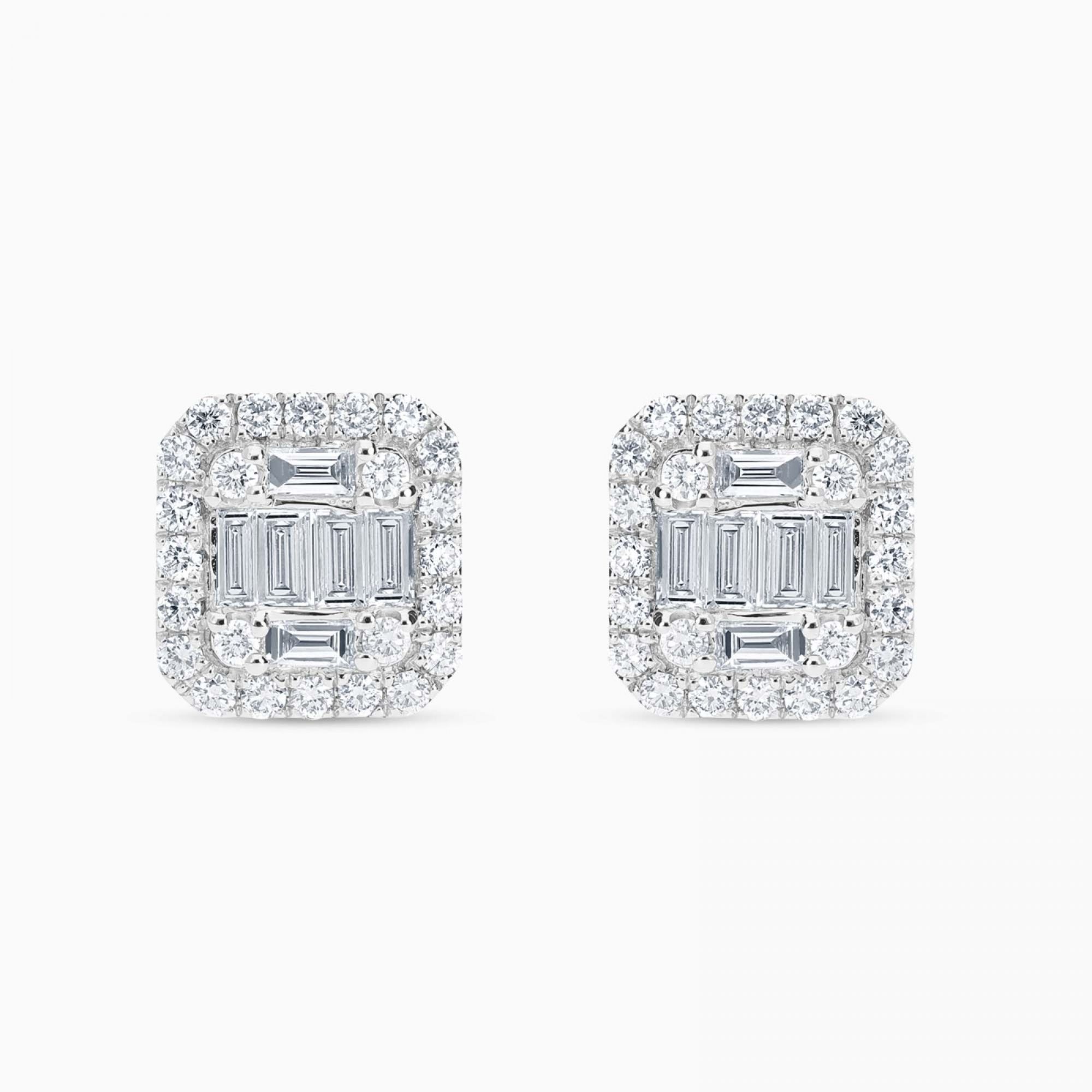 Pendientes de oro blanco con diamantes talla baguette y orla de diamantes