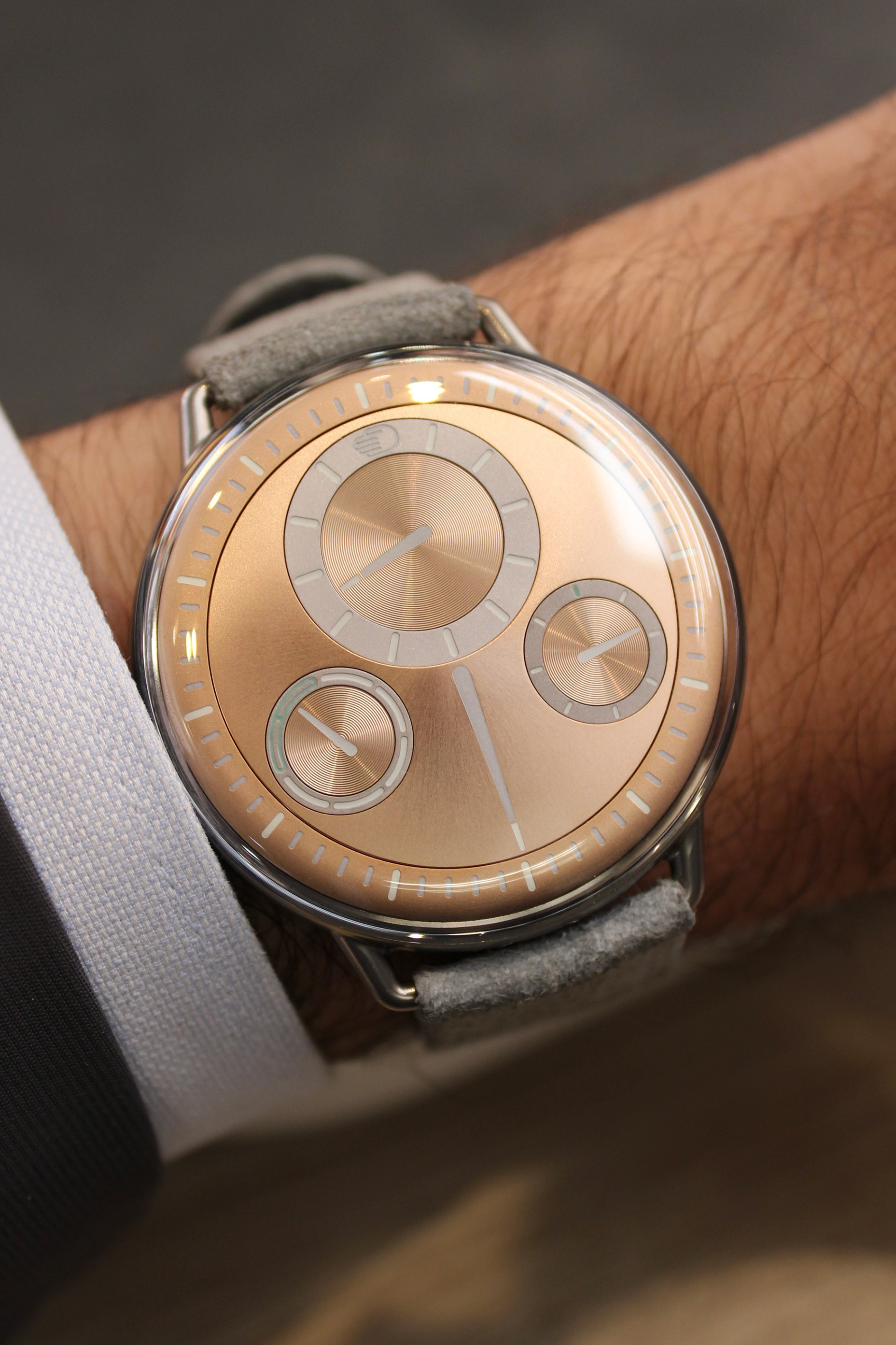 Oro rosa para el desierto: Ressence Type 1 Rose Gold, en Joyería RABAT