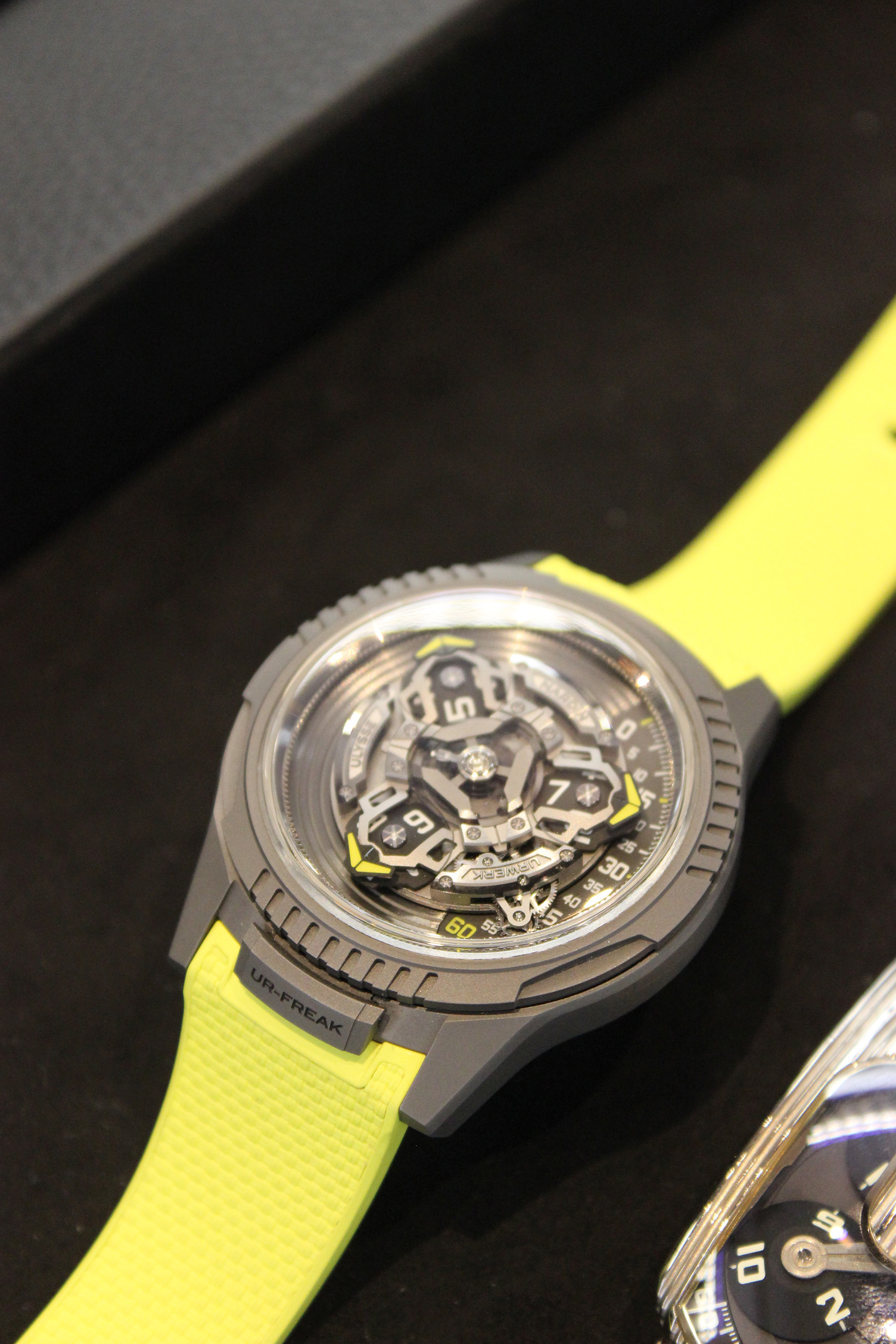 Una colaboración inesperada: Urwerk y Ulysse Nardin "UR-Freak" en Joyería RABAT