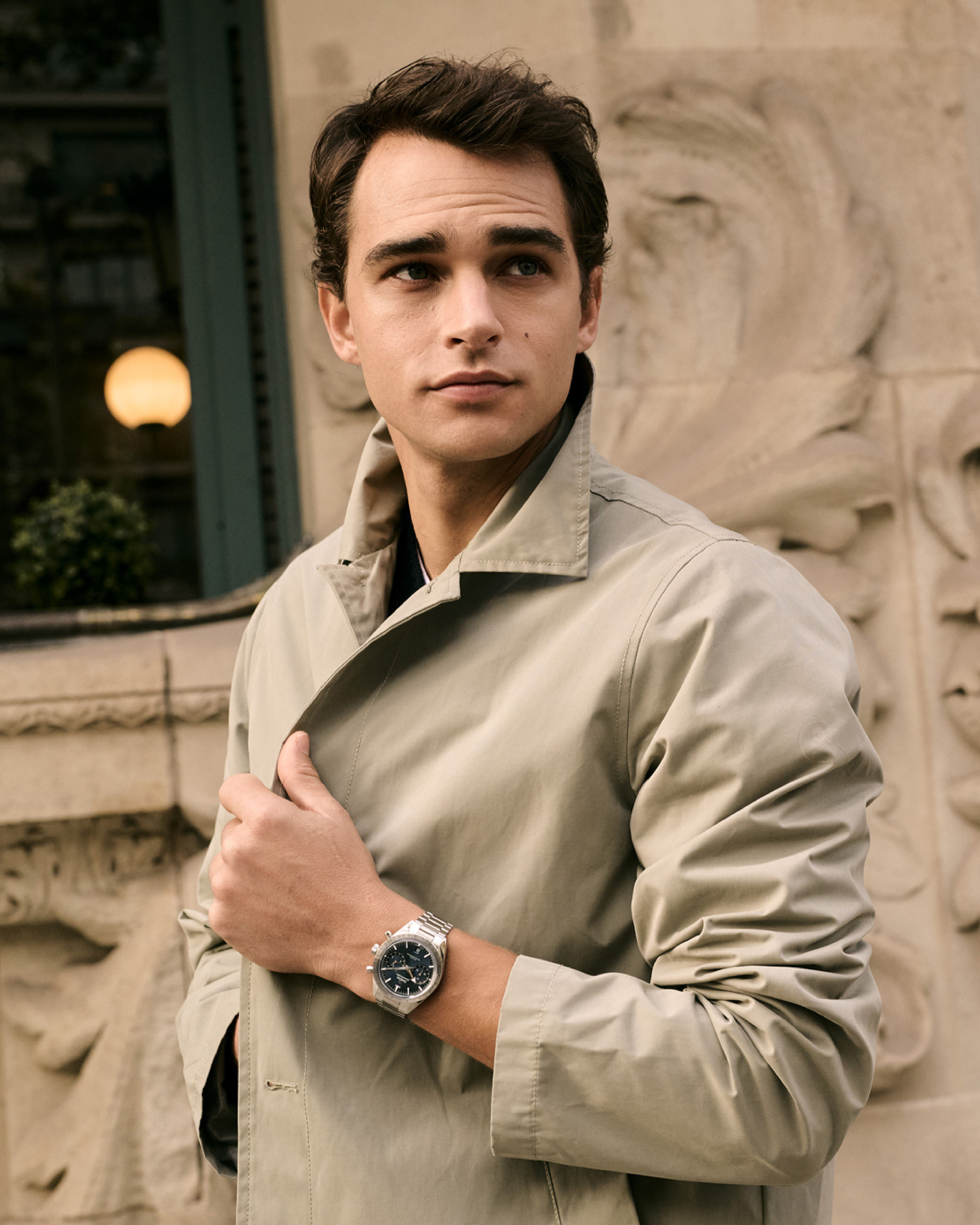 Pepe Barroso con el reloj Omega Speedmaster '57 Co-Axial Chronometer Chronograph en Joyería RABAT