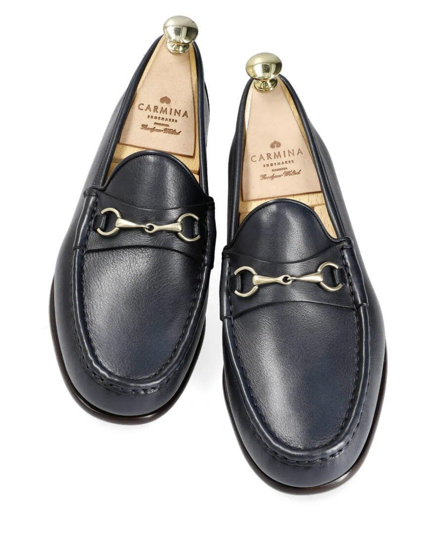 Mocasines, de Carmina Shoes.