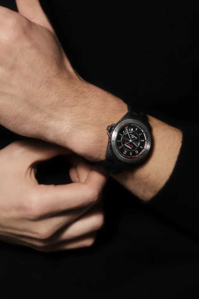 Reloj CHANEL J12 Superleggera en Joyería RABAT