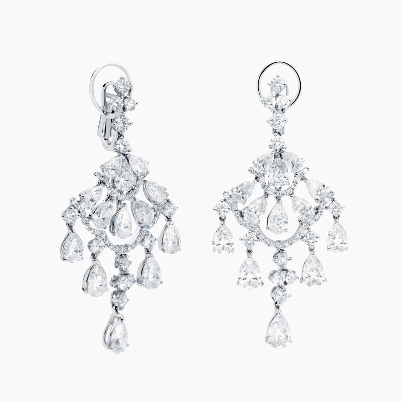 Pendientes cascada de oro blanco con diamantes talla pera