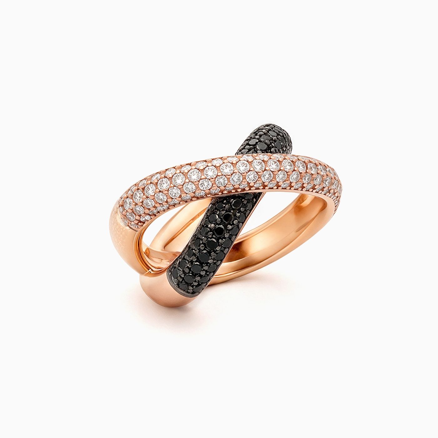 Anillo ondulado cruzado de oro rosa con pavé de diamantes blancos y negros