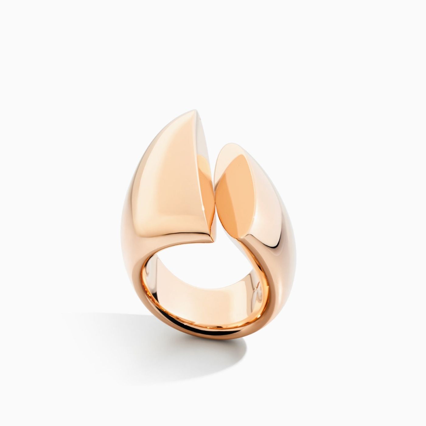 Vhernier eclisse ring in rose gold