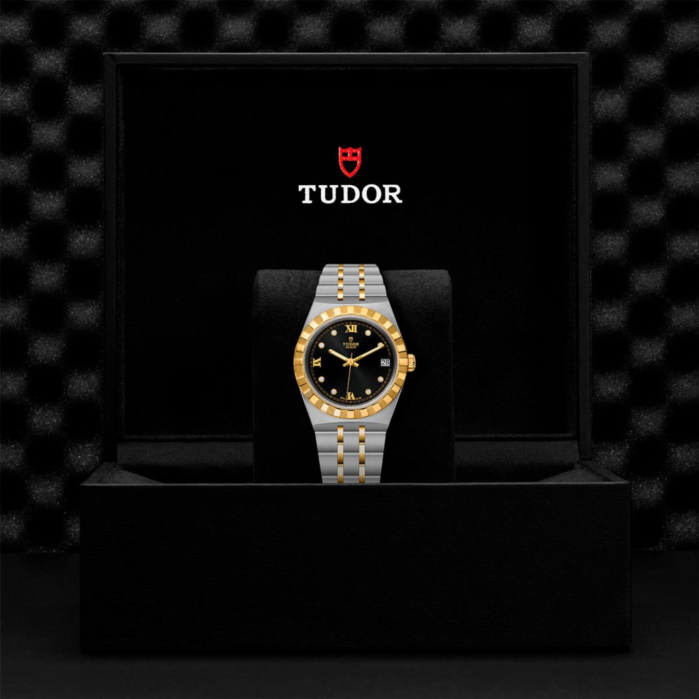 Tudor Royal 34