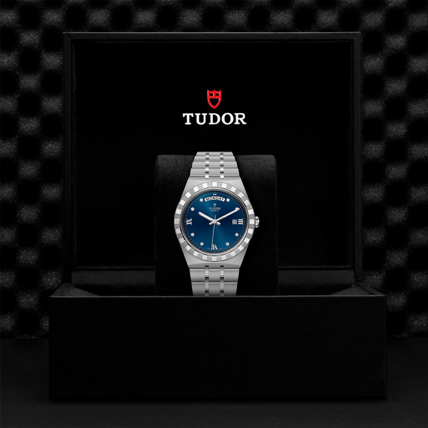 Tudor Royal