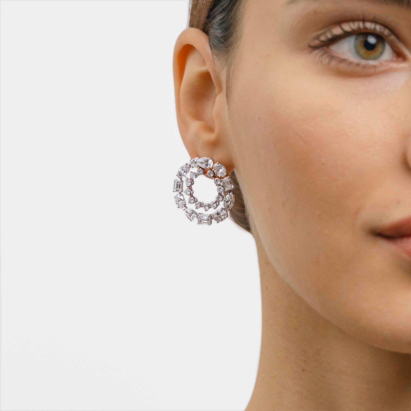 White gold diamond earrings