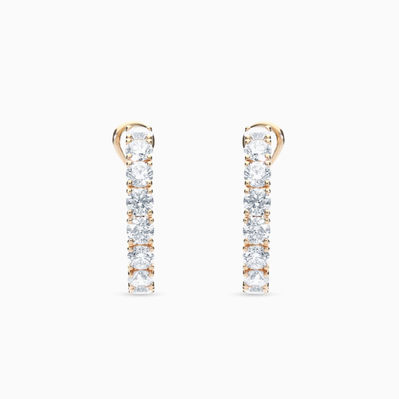 Pendientes de aro de oro rosa con diamantes
