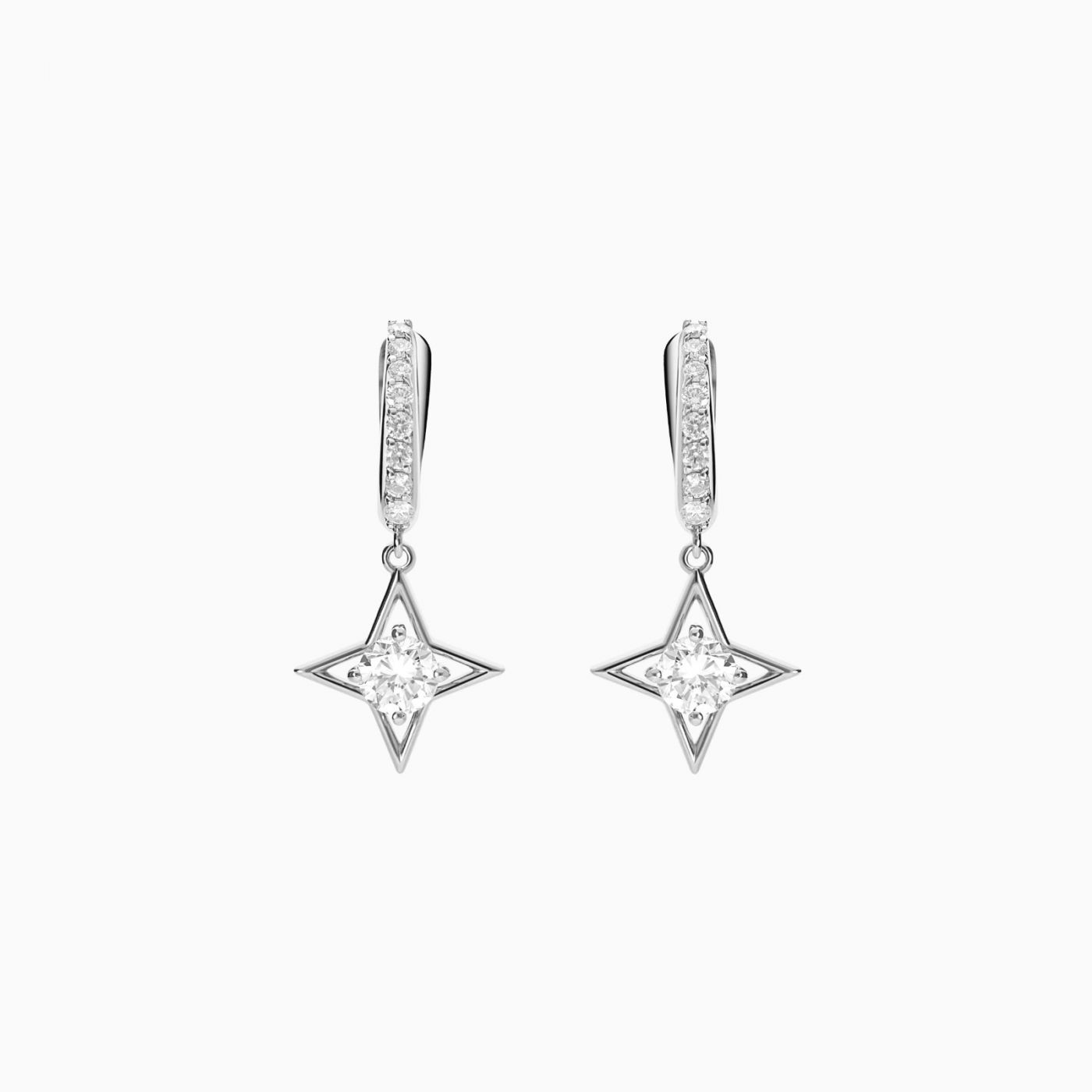 Pendientes estrella de oro blanco con diamantes y diamante central