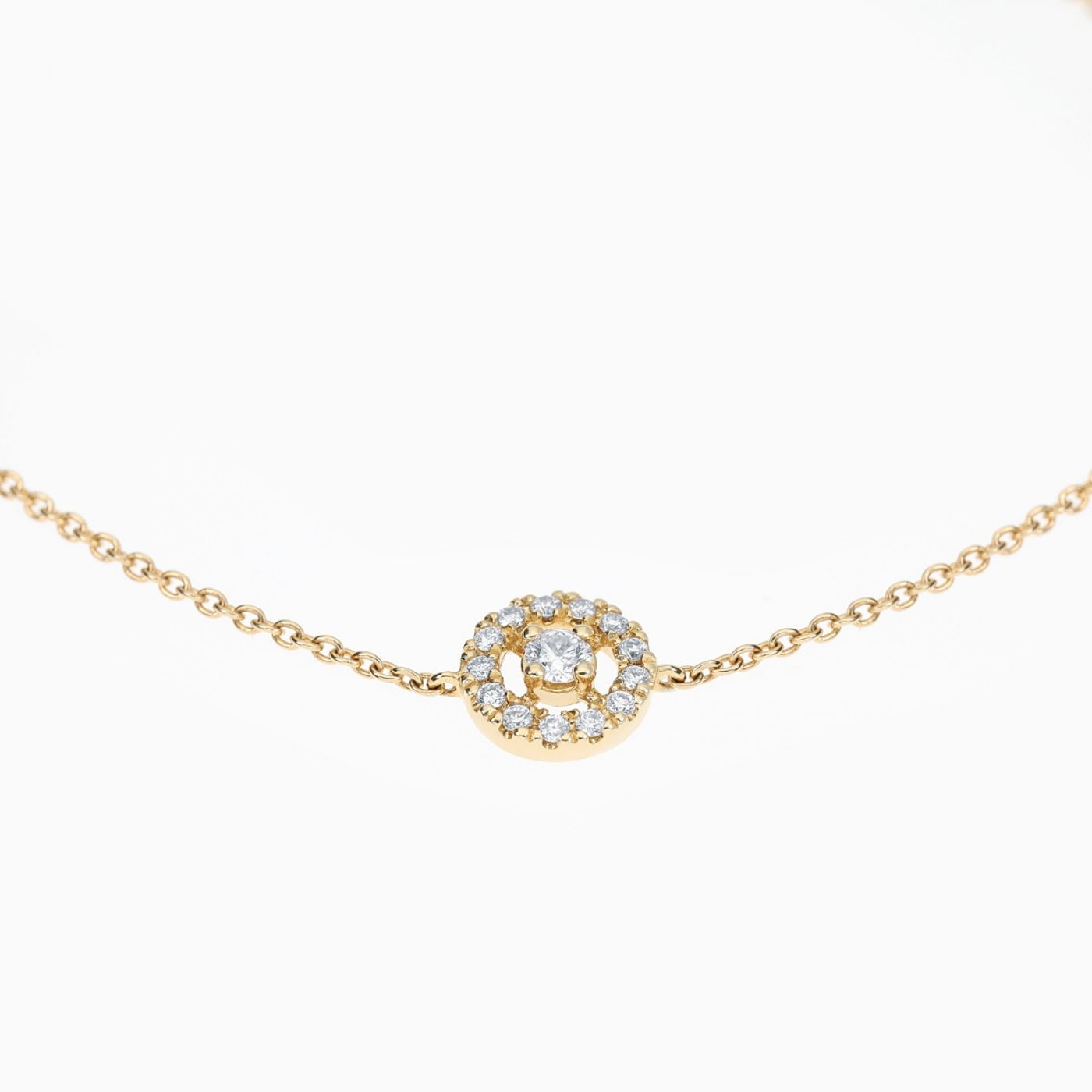 Yellow gold chain bracelet with central diamond and diamond halo