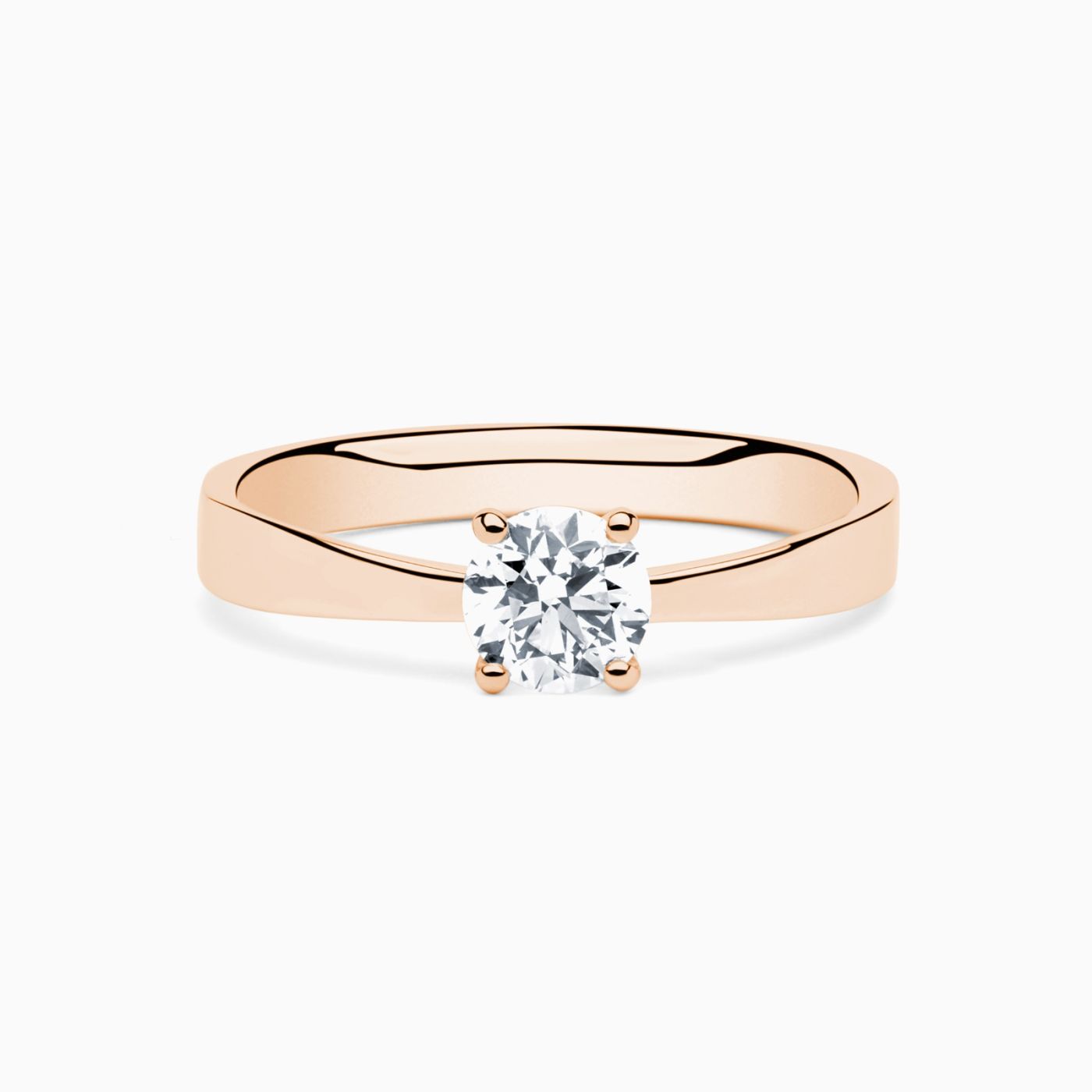 Rose gold engagament ring with central diamond