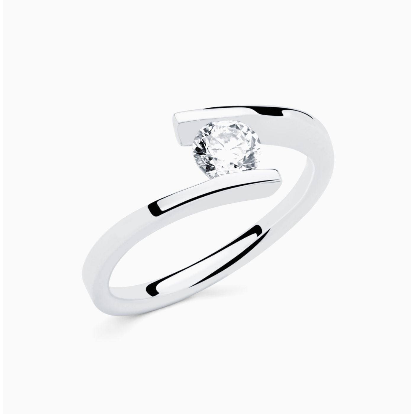White gold solitaire engagement ring with a central diamond