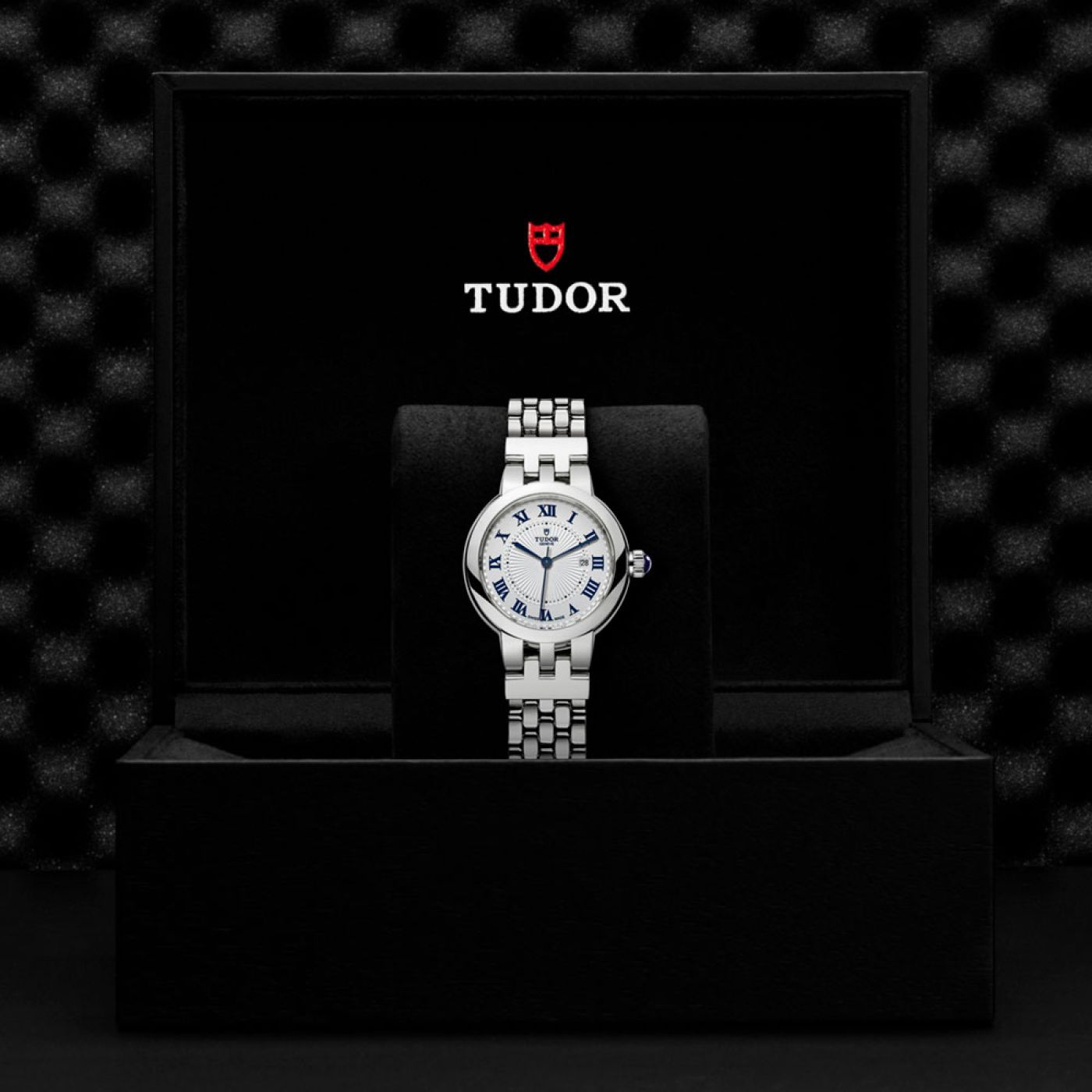 Tudor Clair de Rose