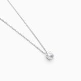 White gold solitaire pendant with diamond