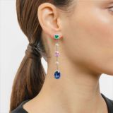 Emerald, sapphires and diamonds earrings in white gold