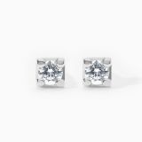 Pendientes dormilonas de oro blanco con diamantes