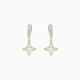 Pendientes estrella de oro amarillo con diamantes y diamante central
