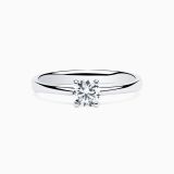 Anillo solitario de compromiso de oro blanco con diamante central