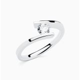 White gold solitaire engagement ring with a central diamond