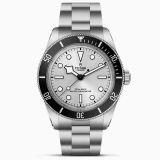 Tudor Black Bay 68