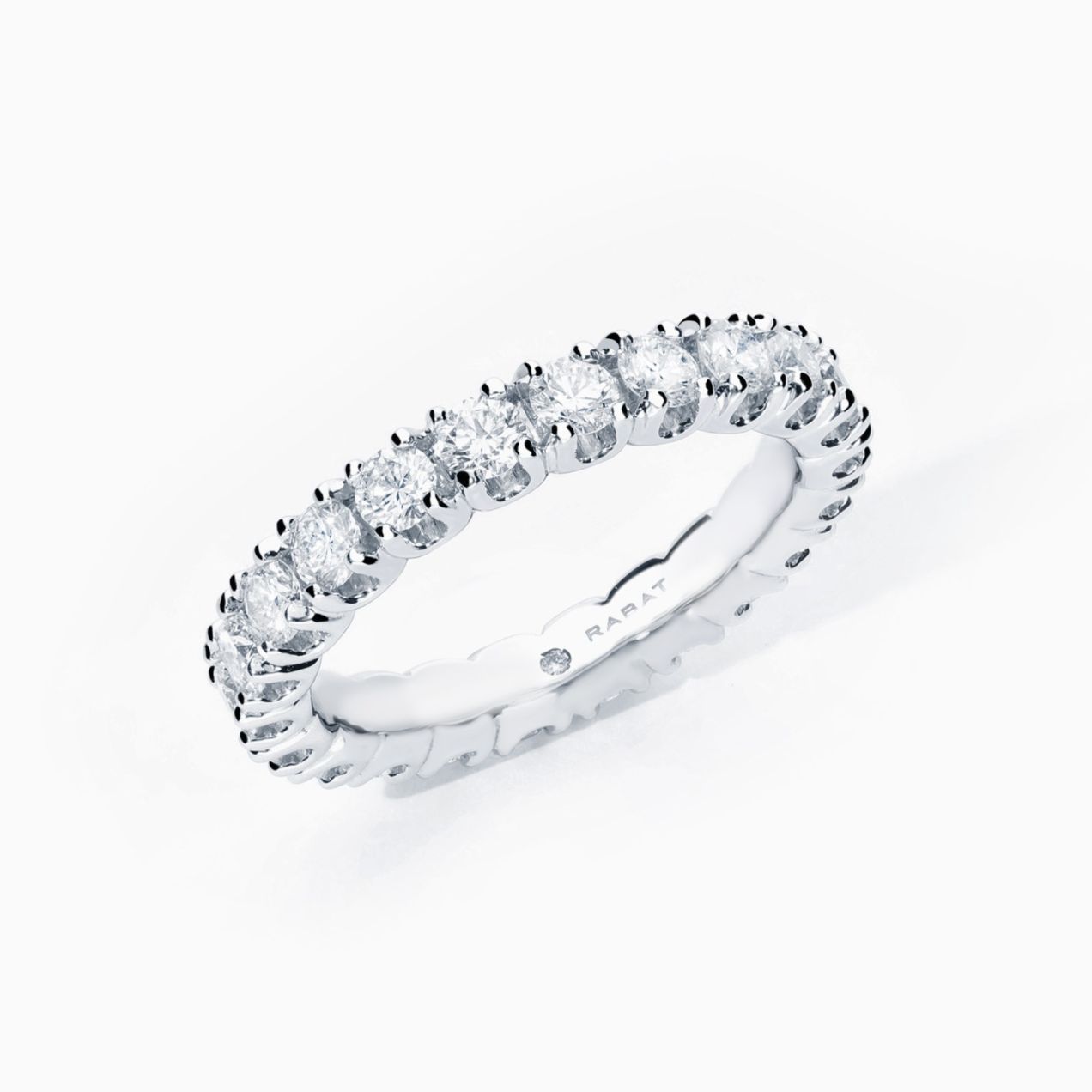 Anillo alianza de compromiso de oro blanco con diamantes