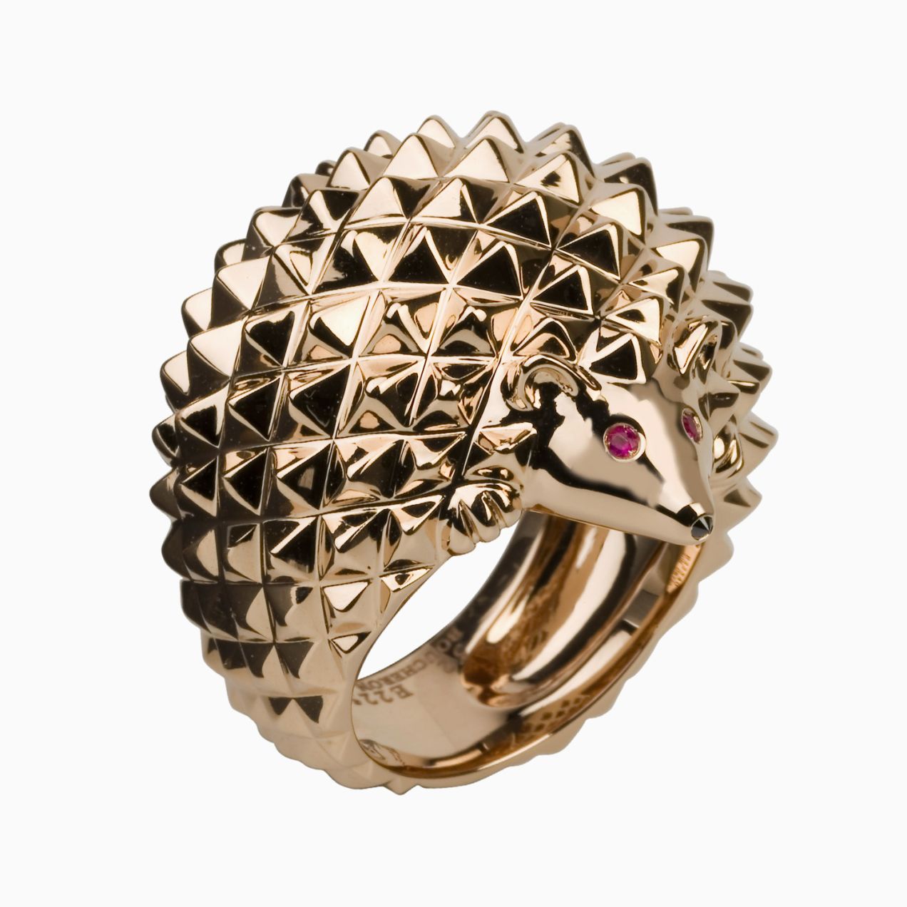 Anillo Boucheron de oro rosa con forma de erizo 