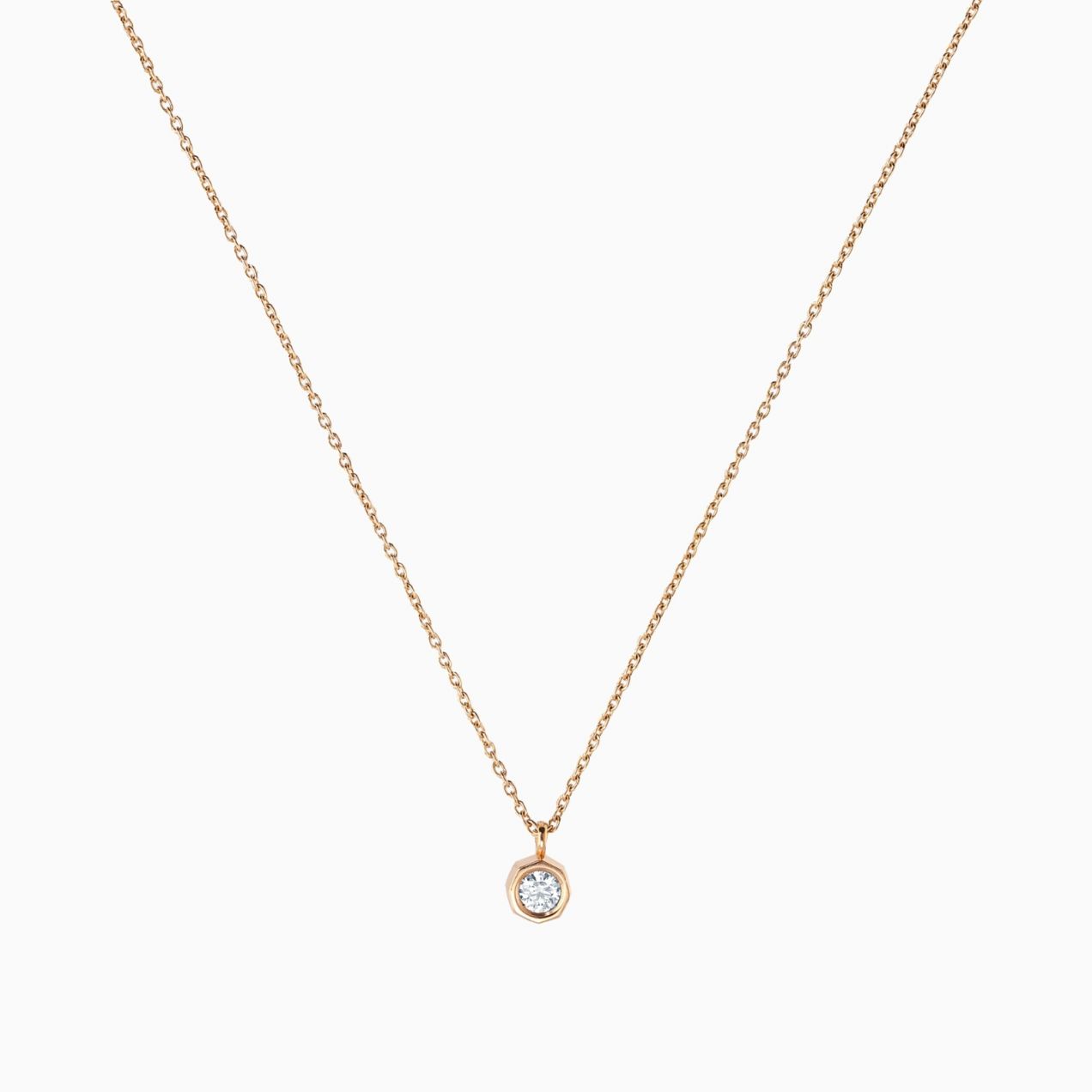 Rose gold solitaire pendant with diamond