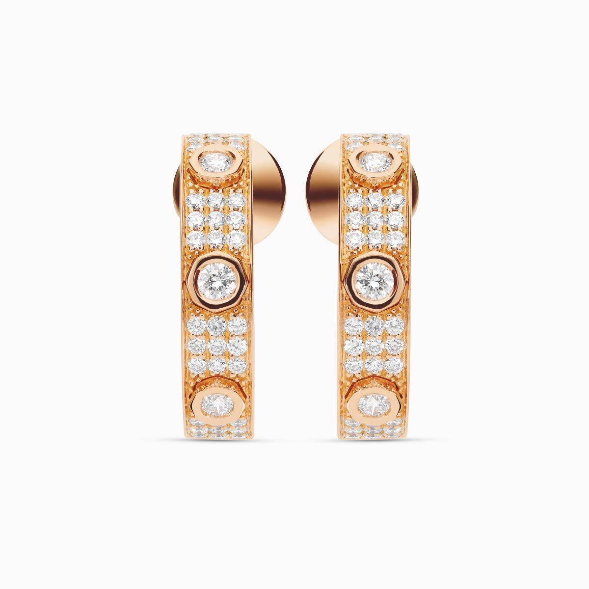 Small hoop earrings in rose gold with pavé diamonds