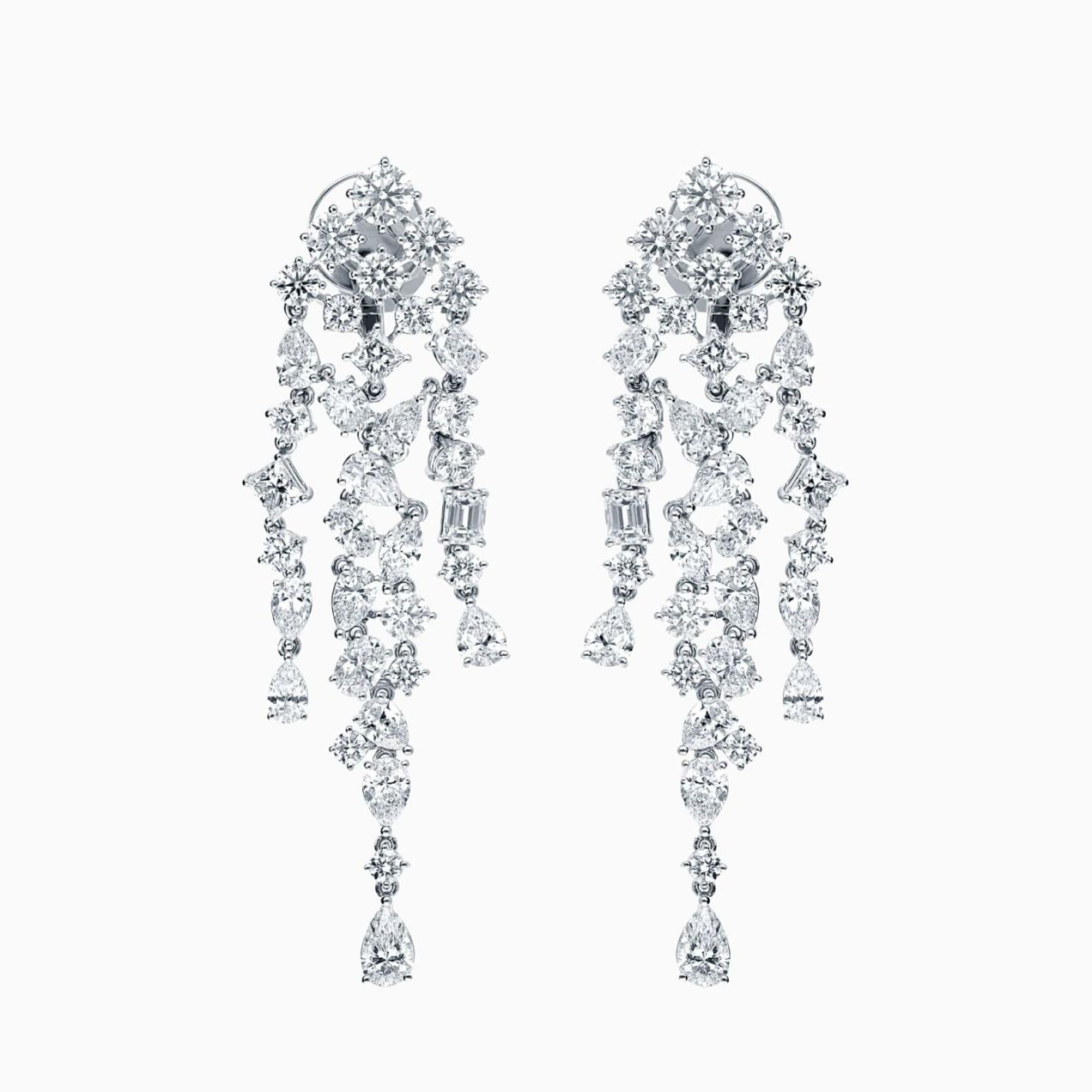 Pendientes de oro blanco con diamantes multiformas