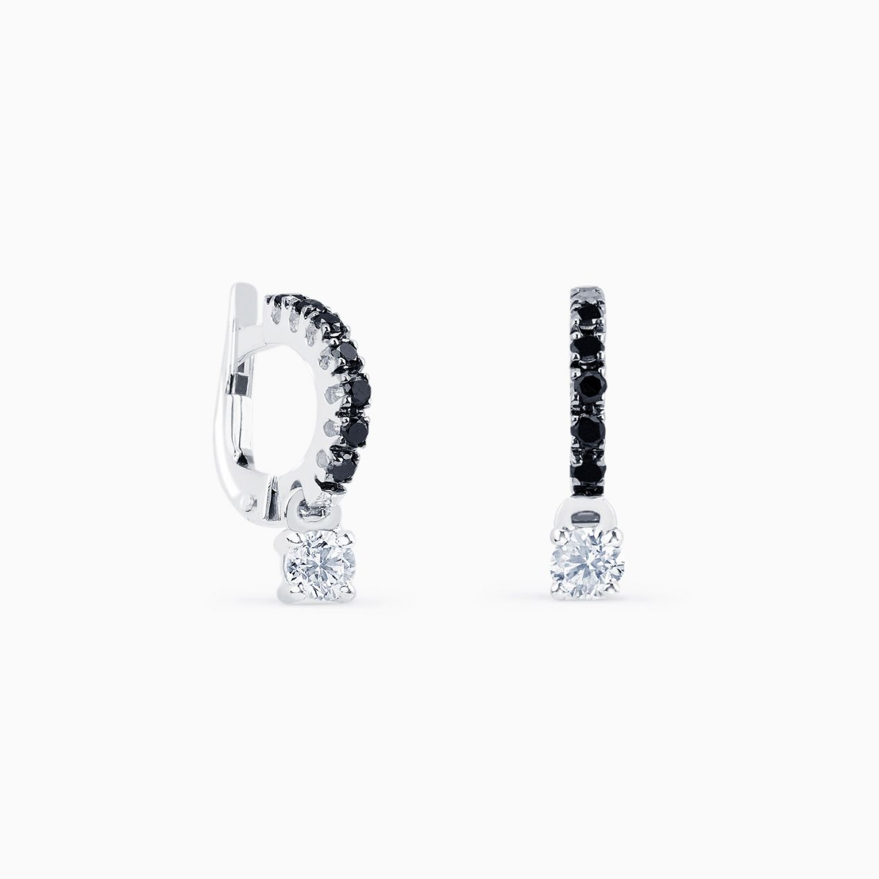Pendientes de oro blanco con diamantes negros y diamante blanco