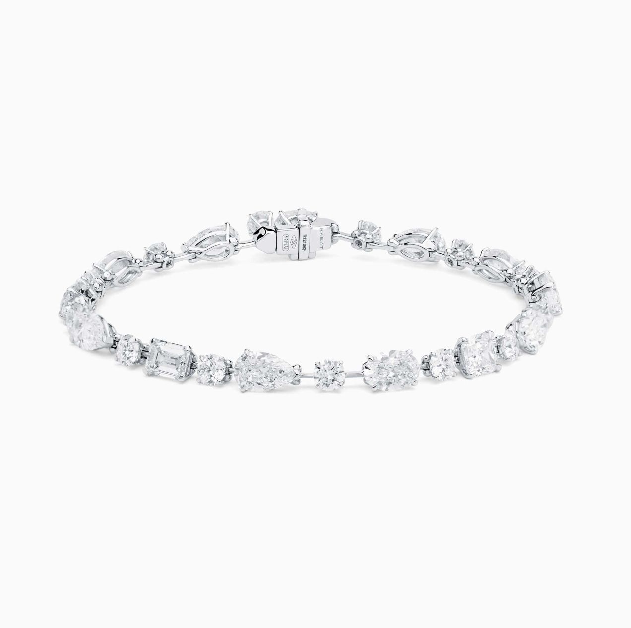 White gold riviere bracelet with multiform diamonds