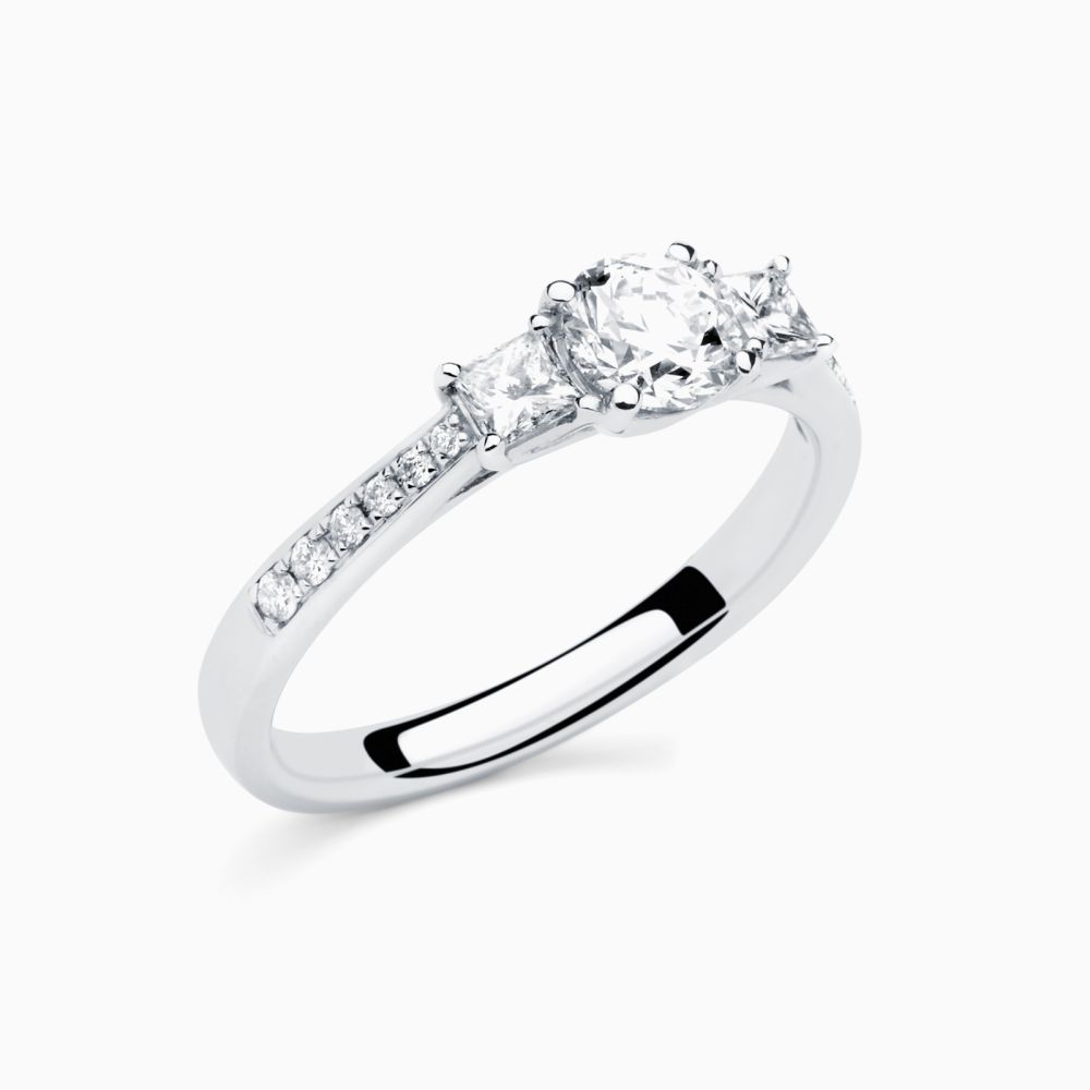 Anillo tresillo de compromiso con brazo de diamantes RABAT Poetic