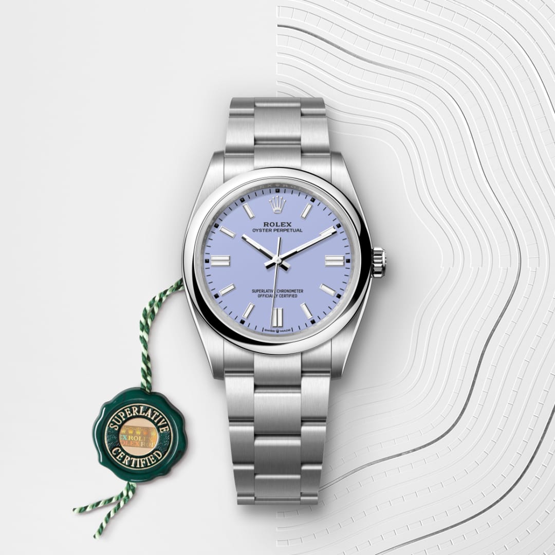 El reloj Rolex Oyster Perpetual 36 ref: M126000-0013 viene acompañado de un sello verde, un símbolo de su estatus de Cronómetro Superlativo, aplicando la garantía de cinco años. 