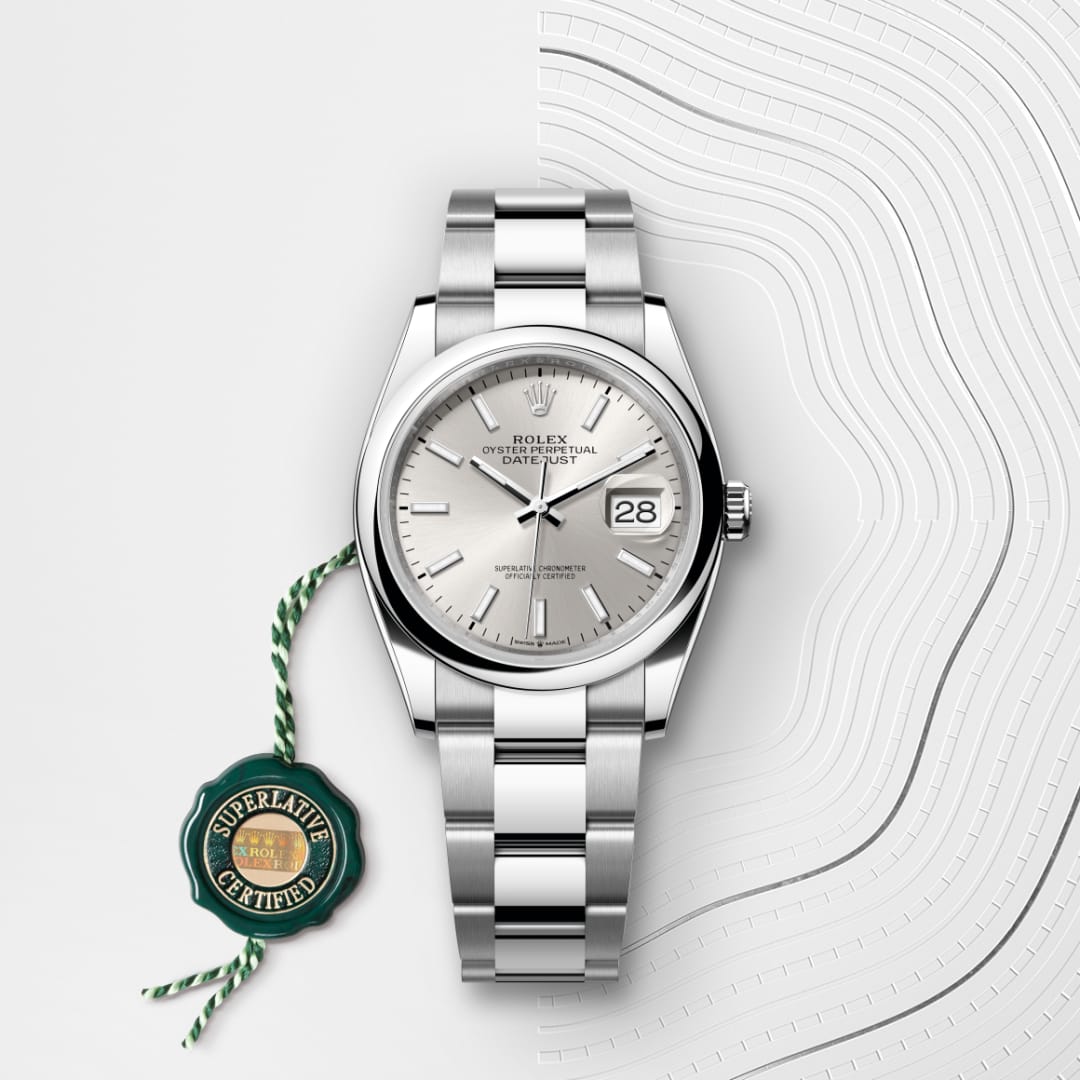 El reloj Rolex Datejust 36 ref: M126200-0002 viene acompañado de un sello verde, un símbolo de su estatus de Cronómetro Superlativo, aplicando la garantía de cinco años. 