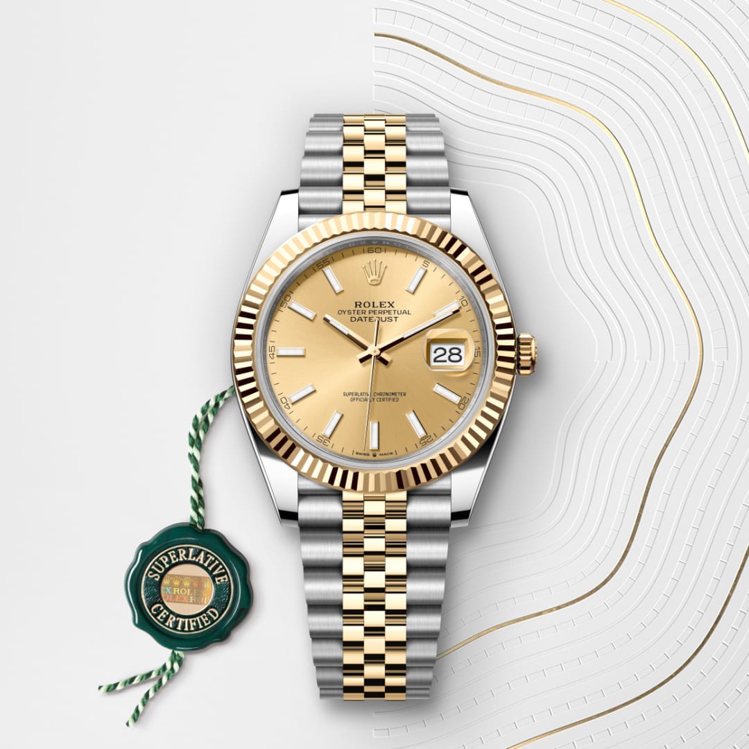 El reloj Rolex Datejust 41 ref: M126333-0010 viene acompañado de un sello verde, un símbolo de su estatus de Cronómetro Superlativo, aplicando la garantía de cinco años. 