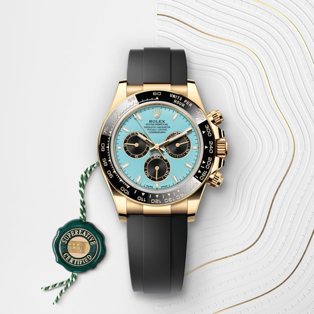 El reloj Rolex Cosmograph Daytona ref: M126518LN-0014 viene acompañado de un sello verde, un símbolo de su estatus de Cronómetro Superlativo, aplicando la garantía de cinco años. 