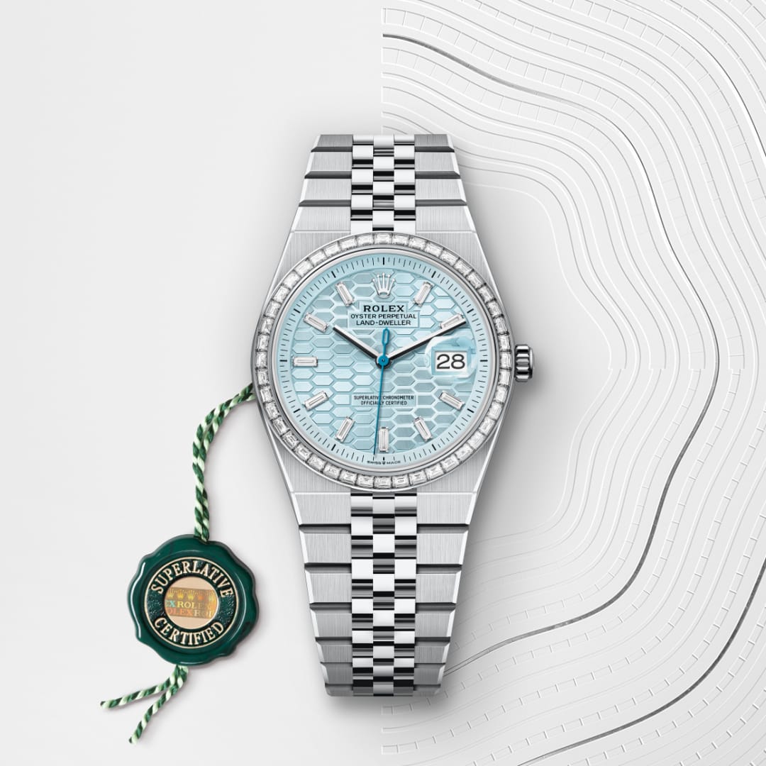 El reloj Rolex Land-Dweller 36 ref: M127286TBR-0001 viene acompañado de un sello verde, un símbolo de su estatus de Cronómetro Superlativo, aplicando la garantía de cinco años. 