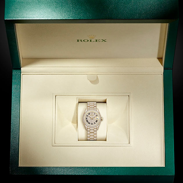 Packaging del reloj Rolex Lady-Datejust oro amarillo de 18 quilates con flancos de la carrura y asas engastados de diamantes ref: M279458RBR-0001